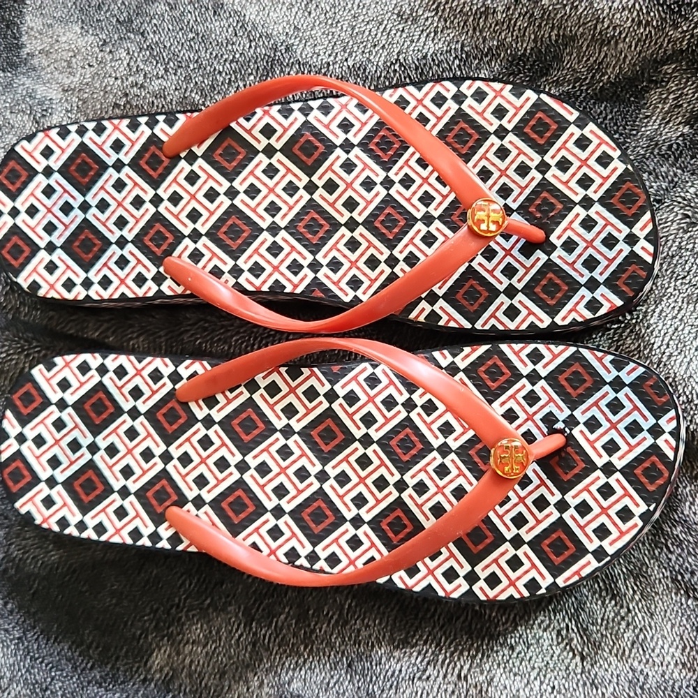 Tory burch platform wedge flip flops sandals. Red and navy blue.